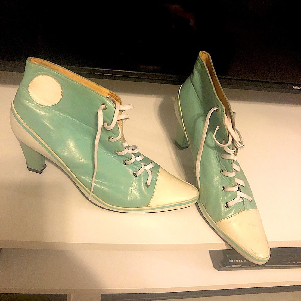 Light blue/ white angle boots